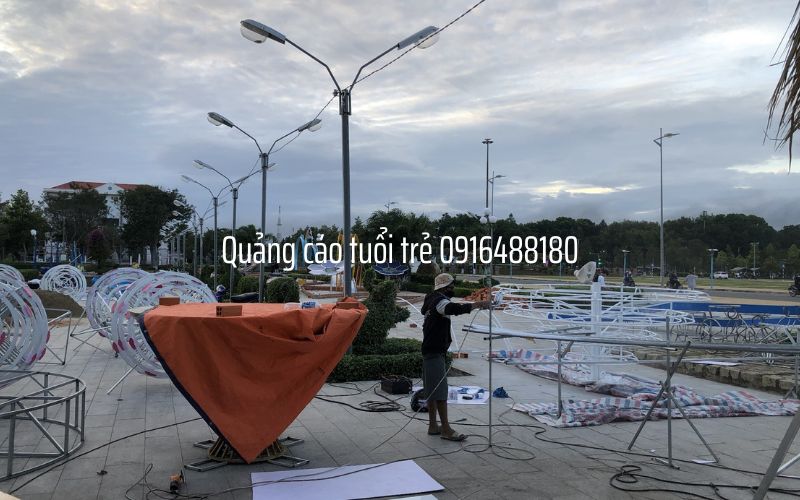 Dịch vụ trang trí tiểu cảnh tết
