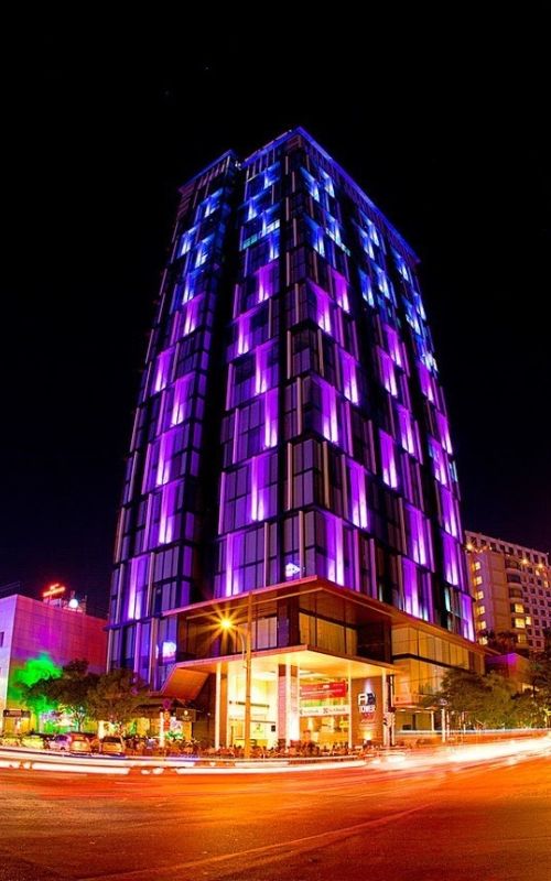 led trang tri toa nha