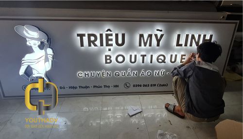mau-bang-hieu-shop-quan-ao-dep