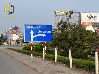 bien-chi-dan-huong-di-tren-quoc-lo