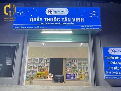 hop-den-nha-thuoc-alu-mat-mica-xuyen-sang