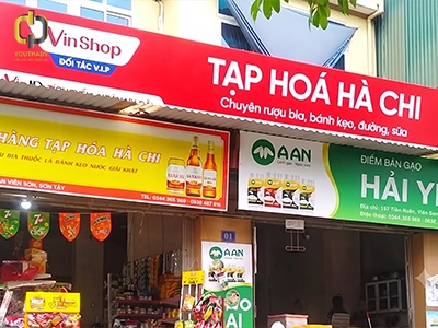 bang-hieu-tap-hoa-hiflex-ket-hop-bang-quang-cao