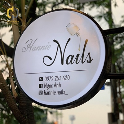 bien-hut-noi-tiem-nail