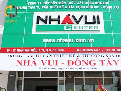 mat-dung-bang-hieu-cong-ty-alu-xanh-ket-hop-mica